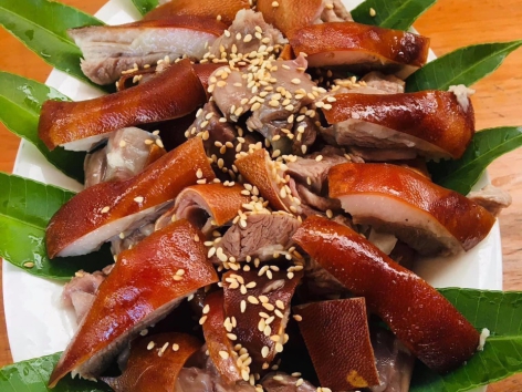 Quý Khách Lưu Ý Dê Hương Sơn Quán Độc Quyền Không Chi Nhánh Chỉ Tại 81/1 Đường Số 12 Trần Não Quận 2